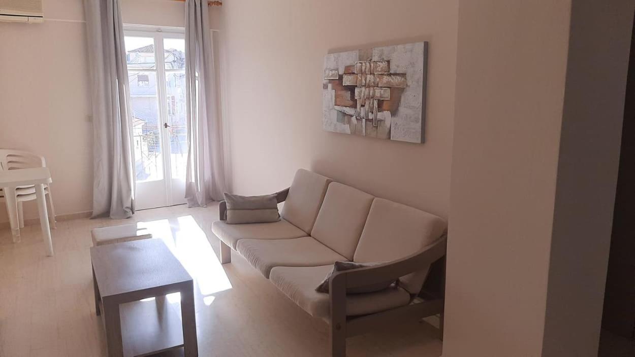 Tasias Apartments リクスリオン エクステリア 写真